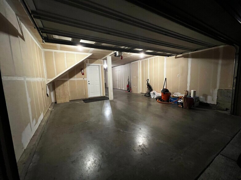 Building Photo - 21269 SE 42nd Pl