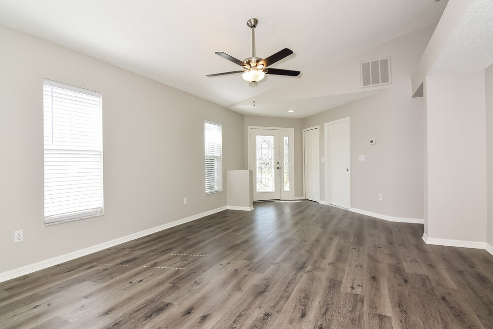 Building Photo - 22649 St Thomas Cir