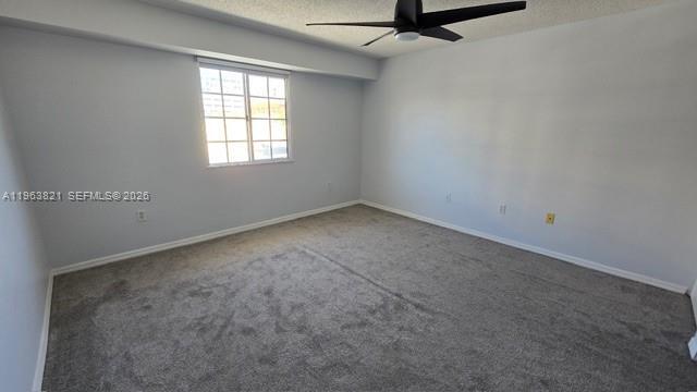 Building Photo - 2891 NE 185th St