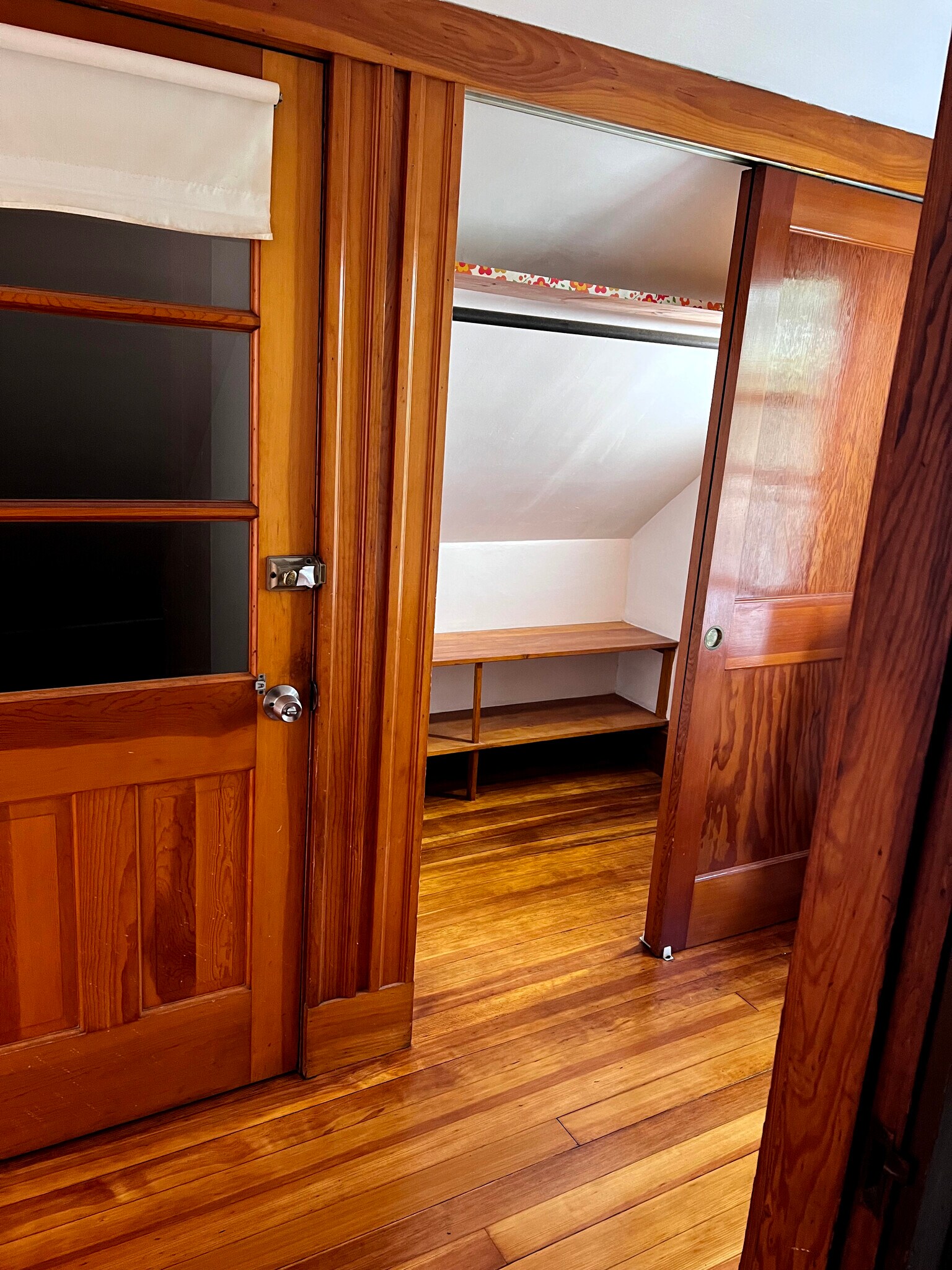 Hallway - front closet (4’2” x 5’8”) - 96 Lawrence St