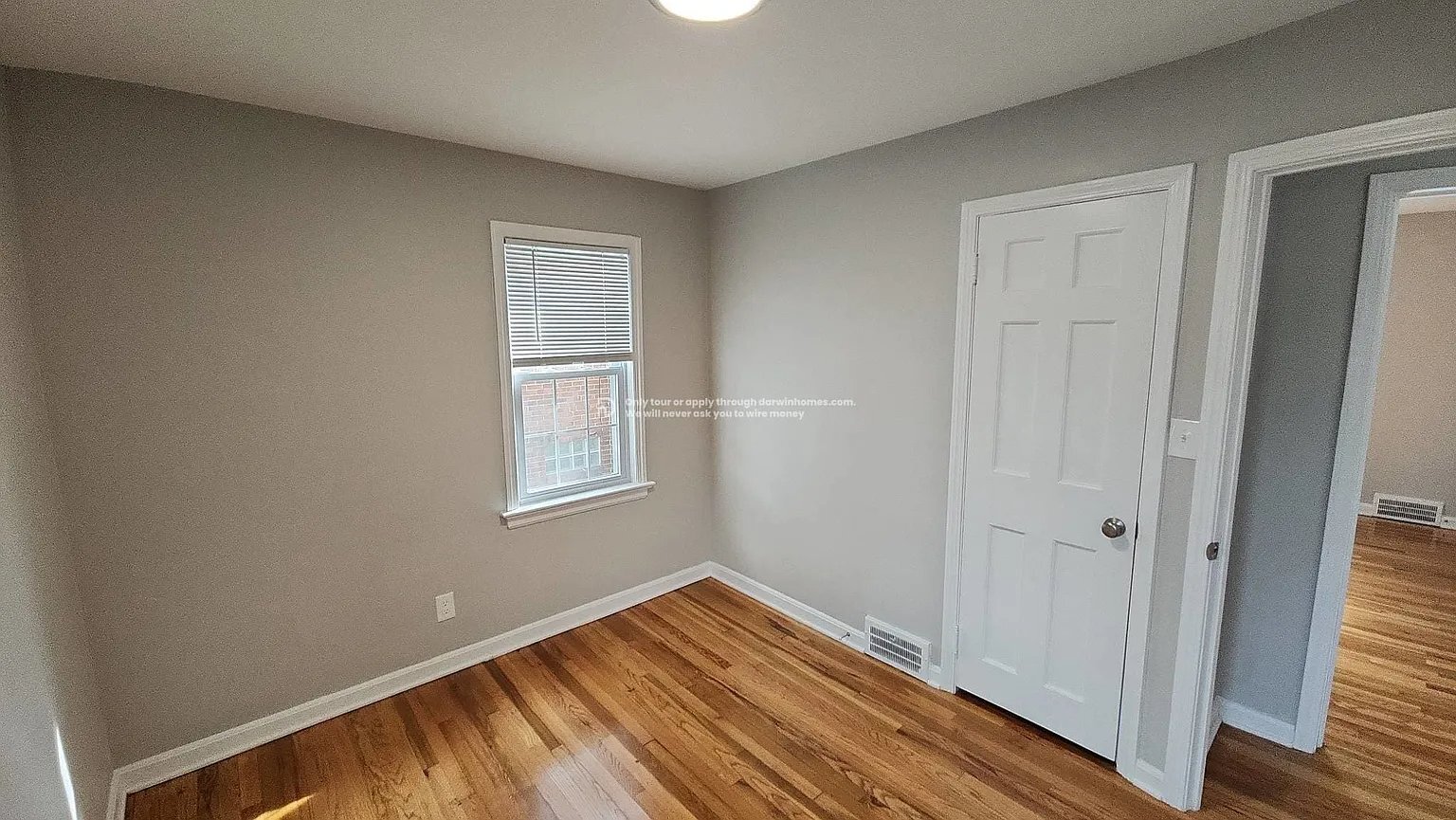 Building Photo - 3965 Warrendale Rd