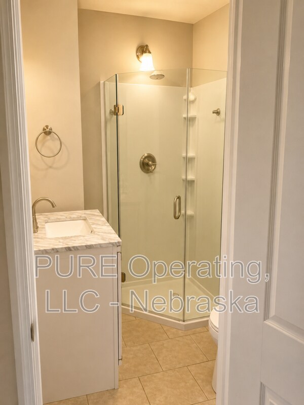 Building Photo - 4182 Wakeley St