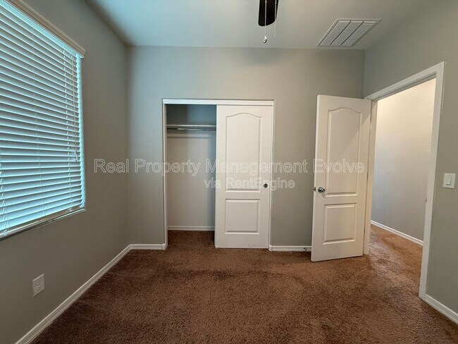 Building Photo - 24631 W Atlanta Ave