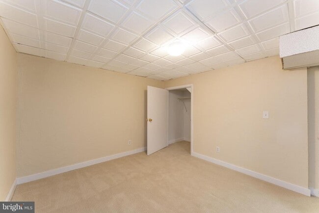 Building Photo - 509 Stirling Rd