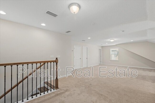 Building Photo - 246 Hutchinson Ln