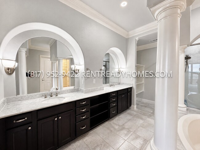 Building Photo - 509 Rockingham Dr