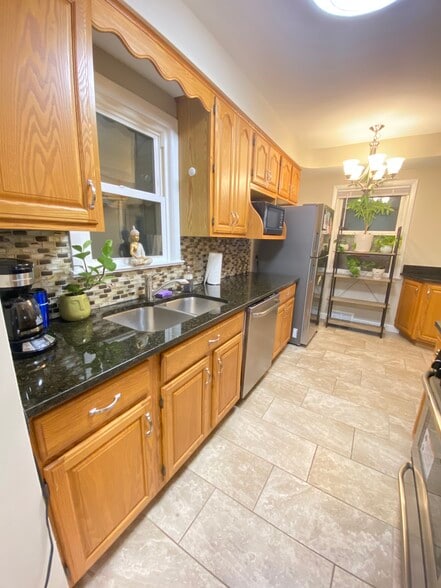 Building Photo - 5300 Harmony Ln