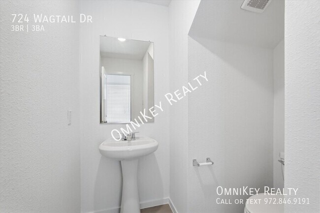 Building Photo - 724 Wagtail Dr