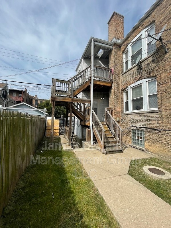 Building Photo - 3601 W Le Moyne St