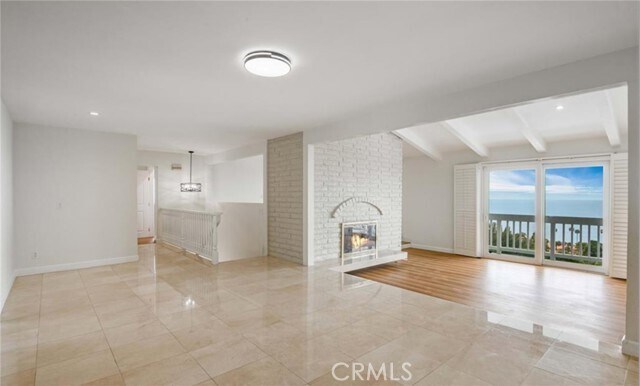 Building Photo - 7183 Avenida Altisima