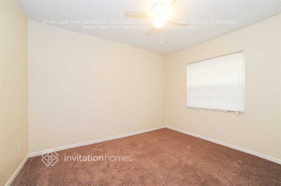 Building Photo - 608 Valley Hill Dr