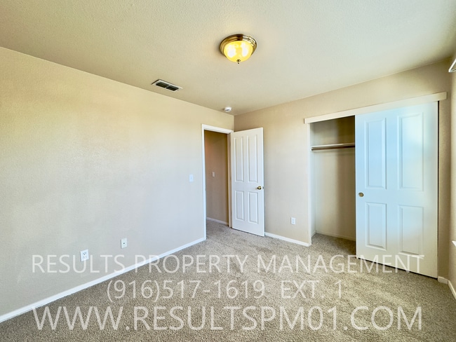 Building Photo - Beautiful Remodeled 4 Bedroom Citrus Heights Beauty!