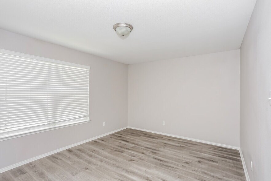 Building Photo - 1627 Dream Catcher Way