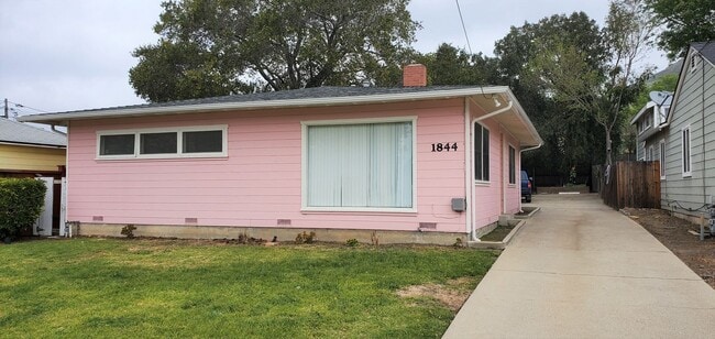 Building Photo - 1844 McCollum St