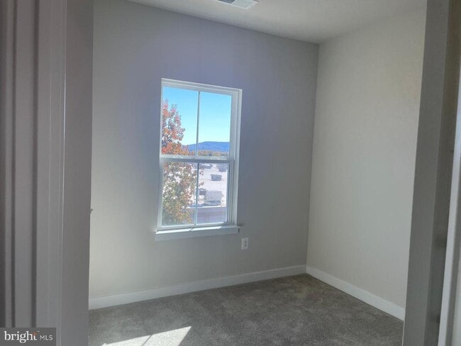 Building Photo - 4040 Purple Flora Bnd