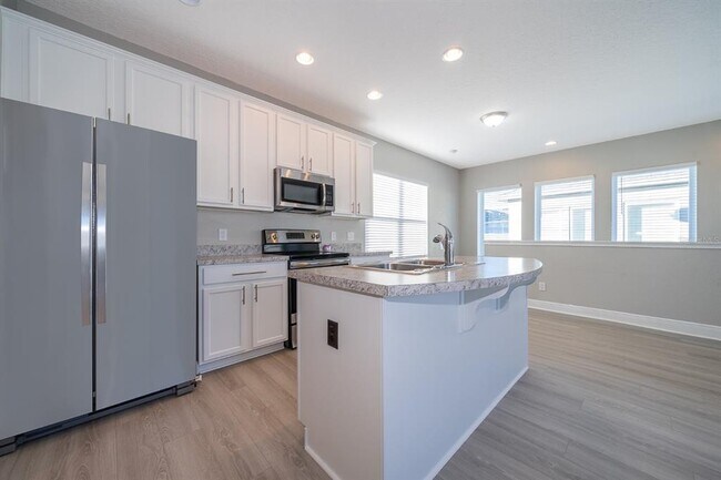 Building Photo - 13541 Doisy St