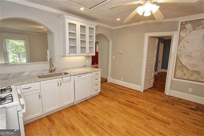 Building Photo - 2874 Burden St NW