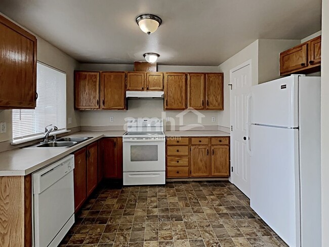 Building Photo - 810 131st Street Ct E