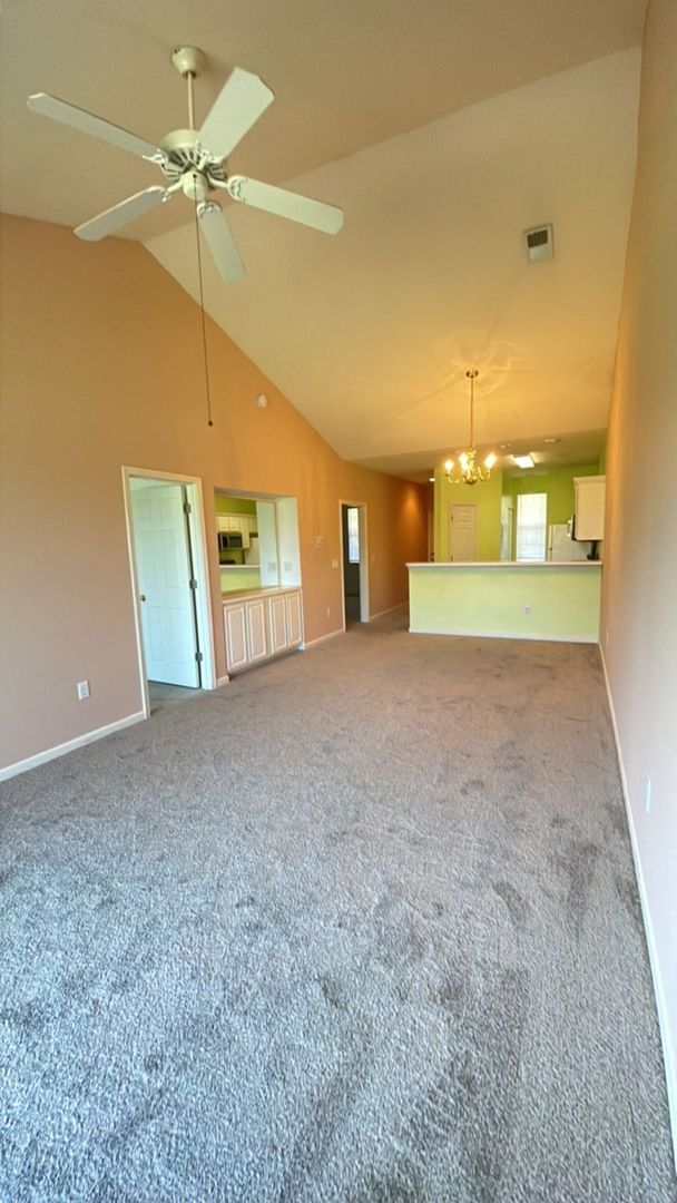 Building Photo - 650 River Oaks Dr