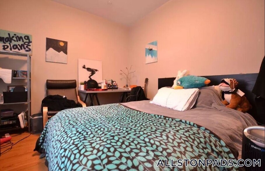 Building Photo - 55 Glenville Ave