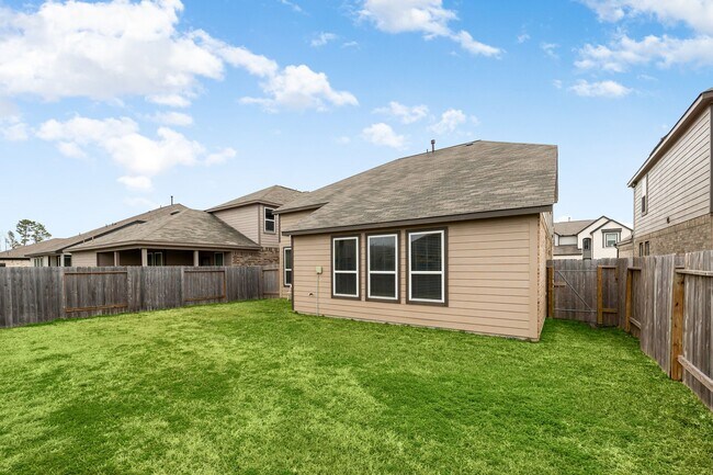 Building Photo - 4323 Wyanngate Dr