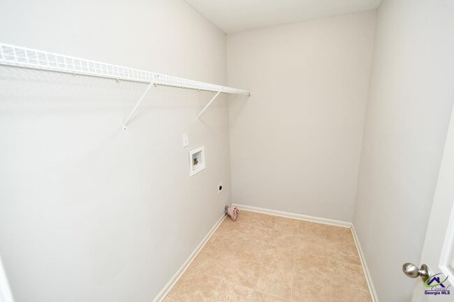 Building Photo - 114 Great Oak Way