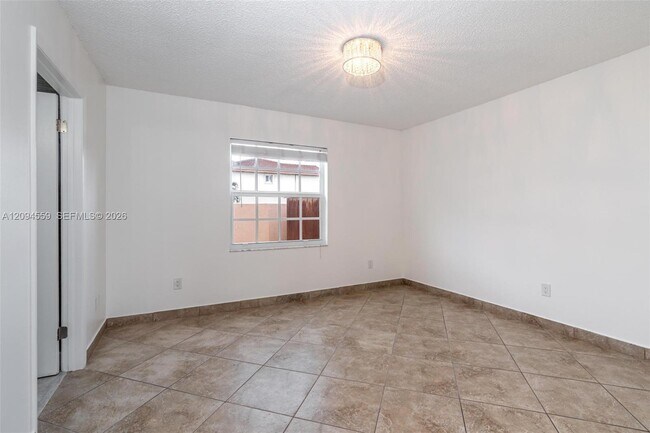 Building Photo - 2236 W 74th Pl