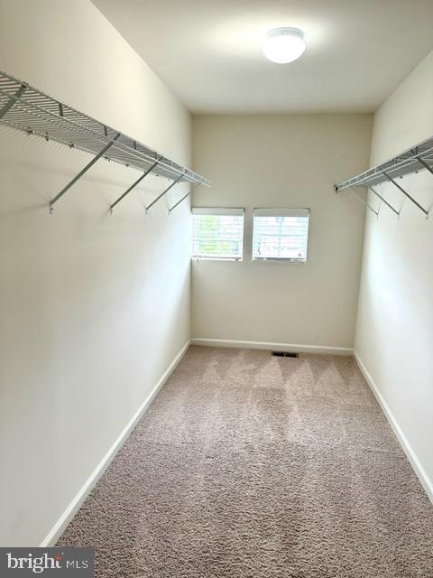 Building Photo - 210 Parker Dr
