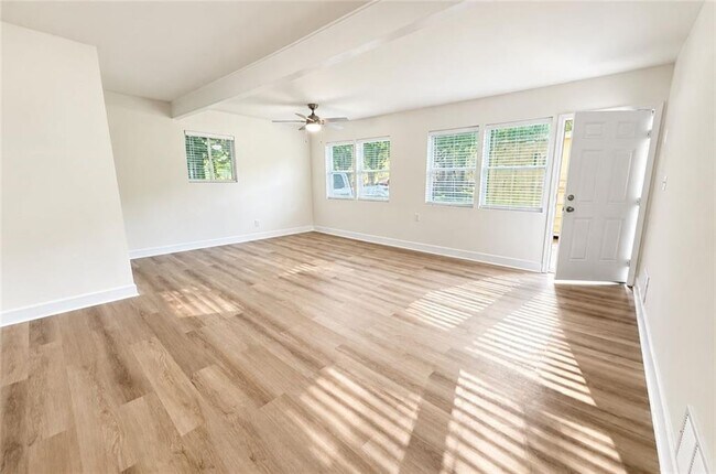 Building Photo - 1659 Almand Creek Dr SW