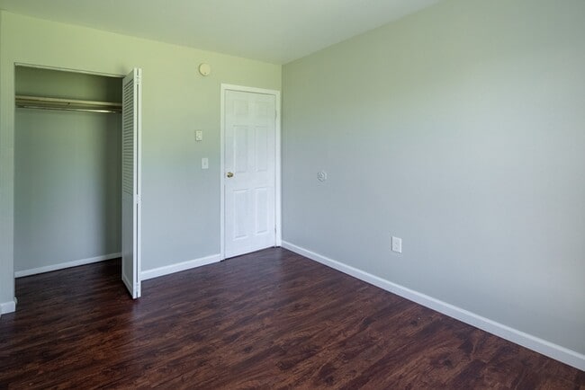 Building Photo - 50-62 East Street - 3B