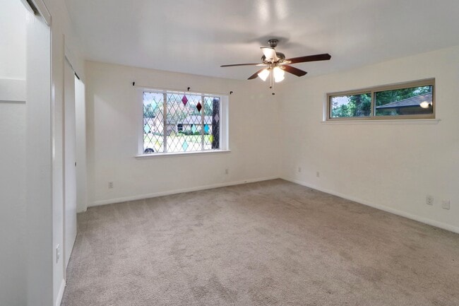Building Photo - 5735 Wigton Dr
