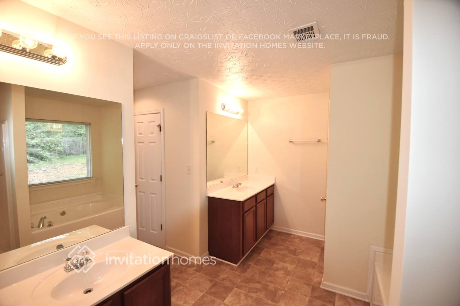 Building Photo - 4249 David Austin Ct SW