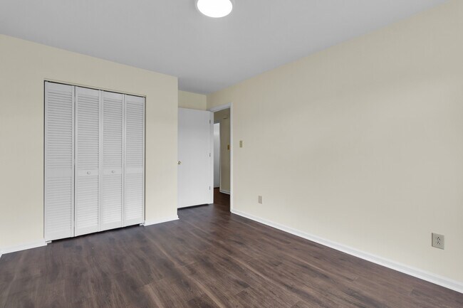 Building Photo - 118 Witten Cir