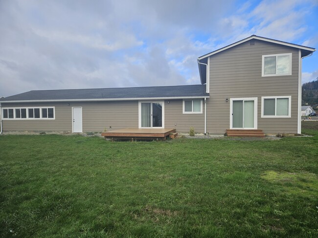 Building Photo - 3034 Jackson Hwy