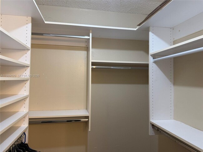 Building Photo - 5851 NW 62nd Ave