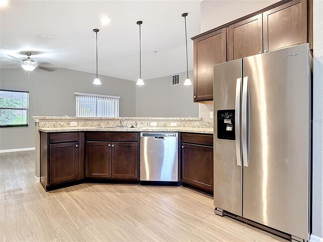 Building Photo - 225 Bella Verano Way