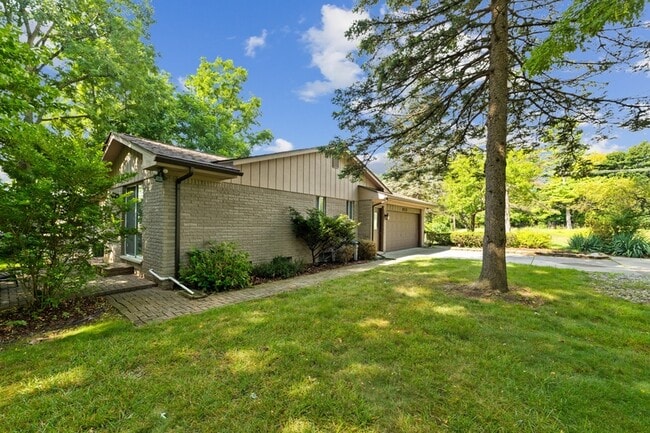 Building Photo - 4899 Wye Oak Rd
