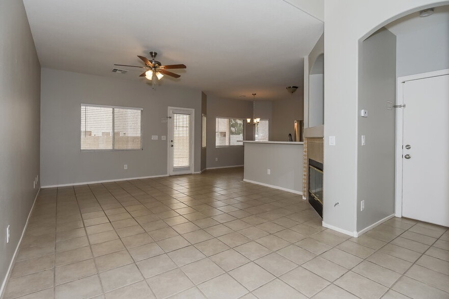 Building Photo - 5934 Aimless St