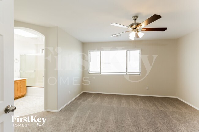 Building Photo - 3526 W Monte Way