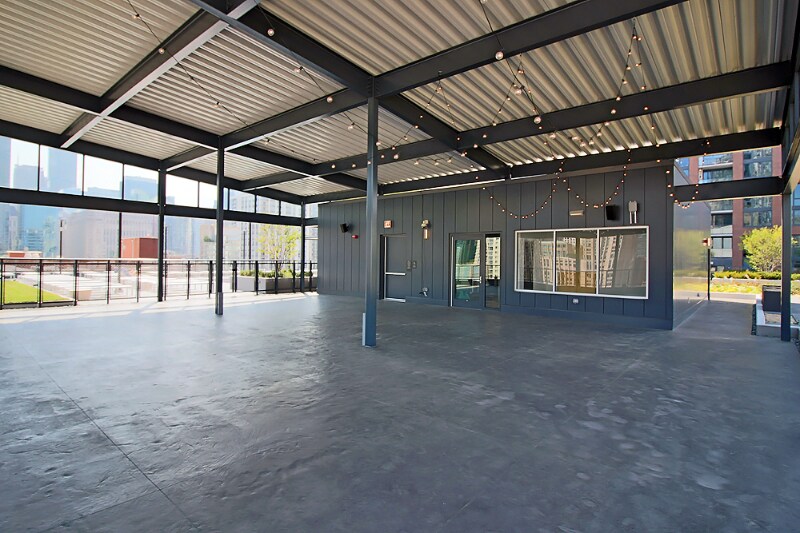 Building Photo - 209 W Ontario St