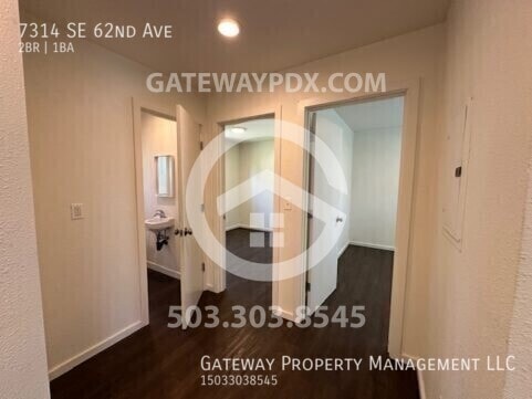 Building Photo - 7314 SE 62nd Ave
