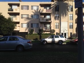 Building Photo - 216 S Occidental Blvd