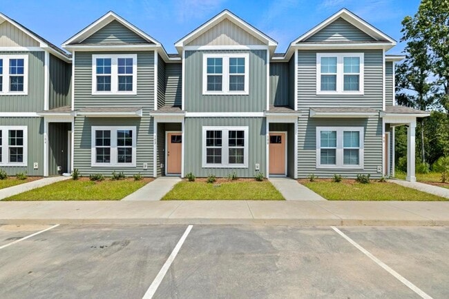 Building Photo - 100 Loren Rd