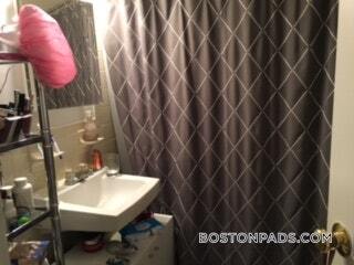 Building Photo - 14 Murdock St