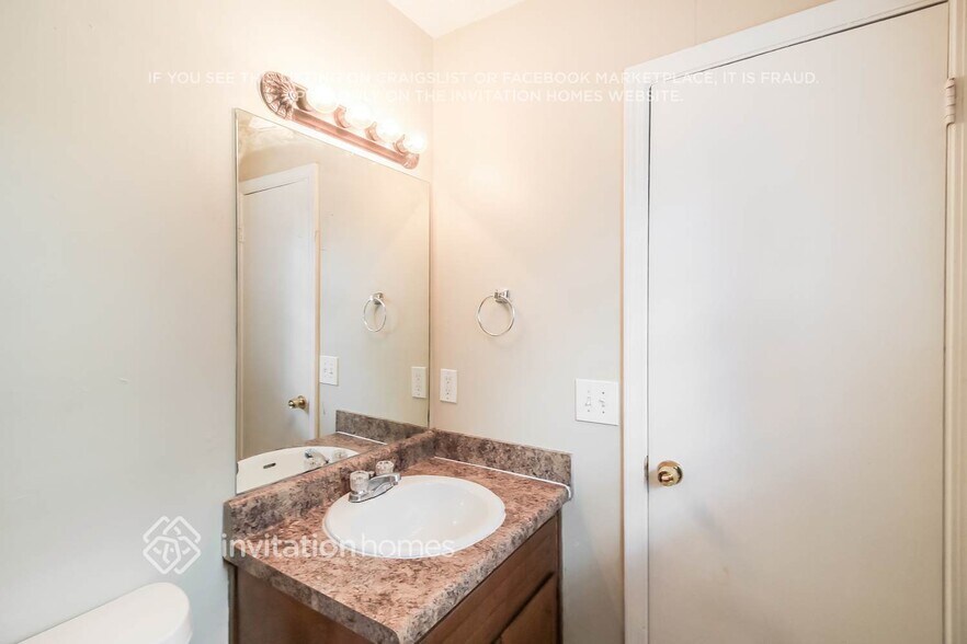 Building Photo - 2821 Herron Cir