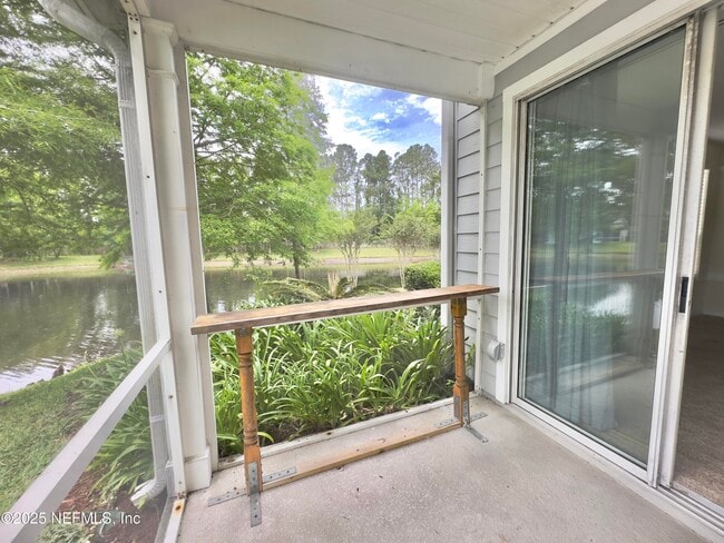 Building Photo - 3737 Windmaker Way