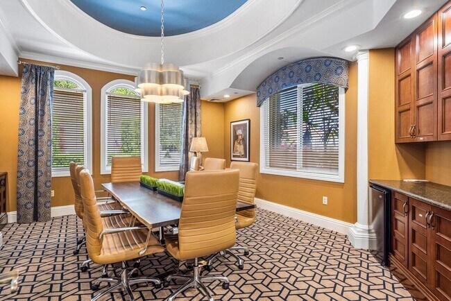 Building Photo - 2205 Tuscany Way