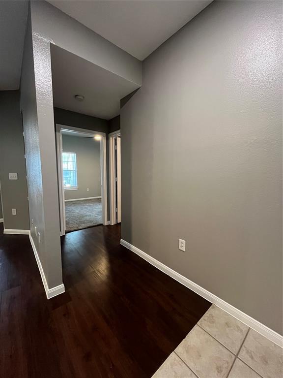 Building Photo - 2320 Gracy Farms Ln