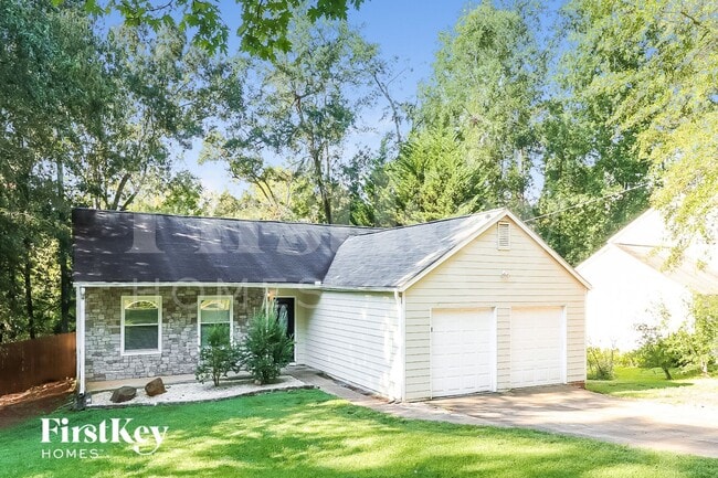 Building Photo - 824 Riverstone Ln