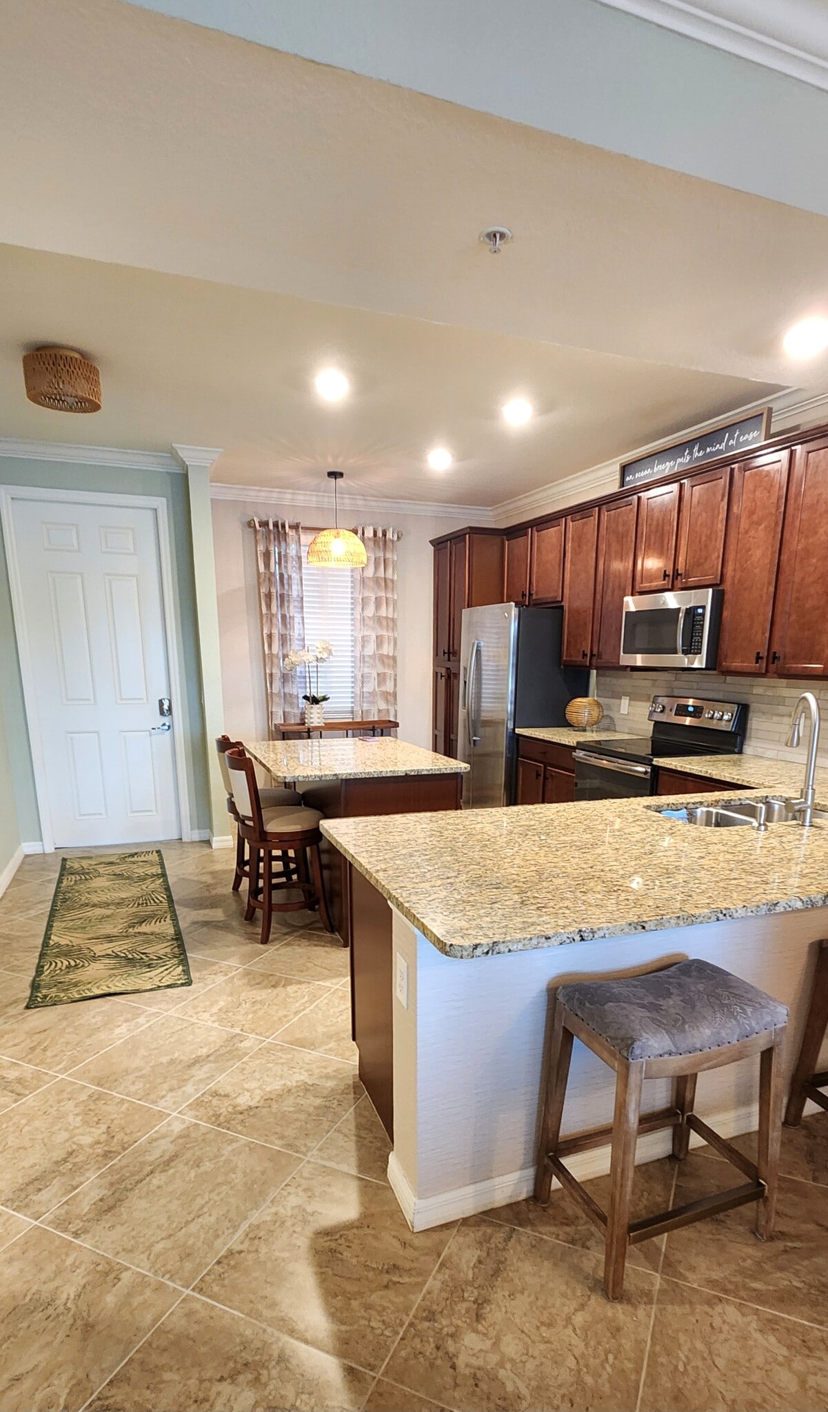 kitchen - 17006 Vardon Ter